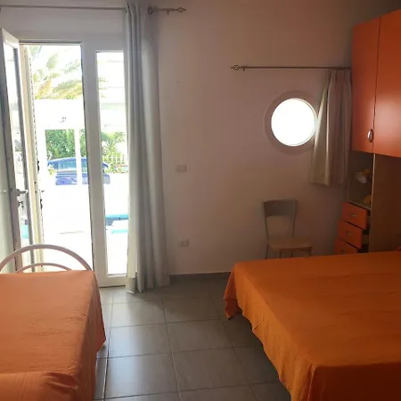 Tramonti Del Sud Bed & Breakfast Lecce
